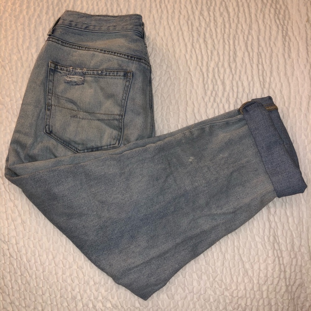 American Eagle Mom Jeans